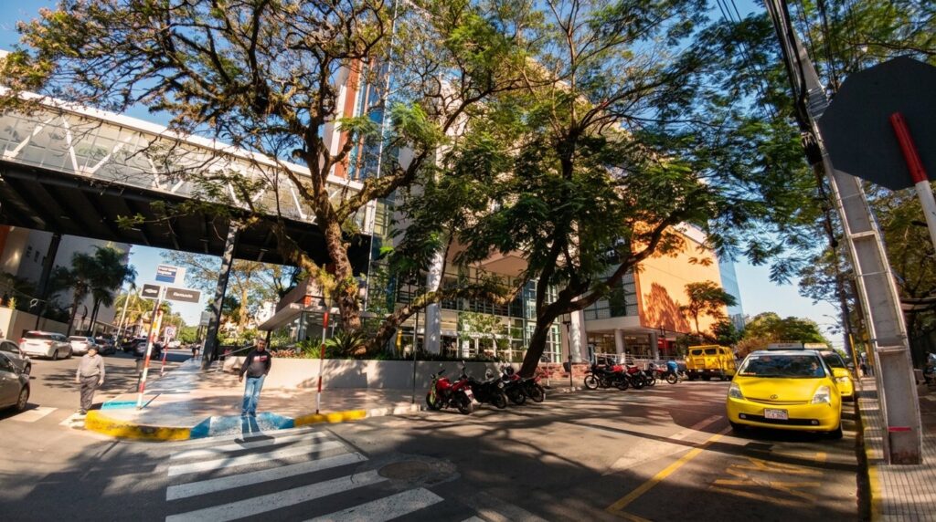 Villa Morra, Asunción