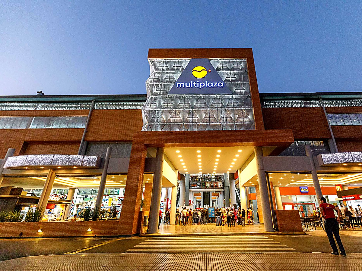 Shopping Multiplaza
